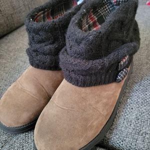 Cute muk luks dark tan and black booties.